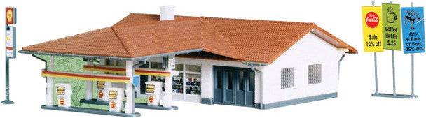 Model Power N Scale Built Up Service Station & Mart