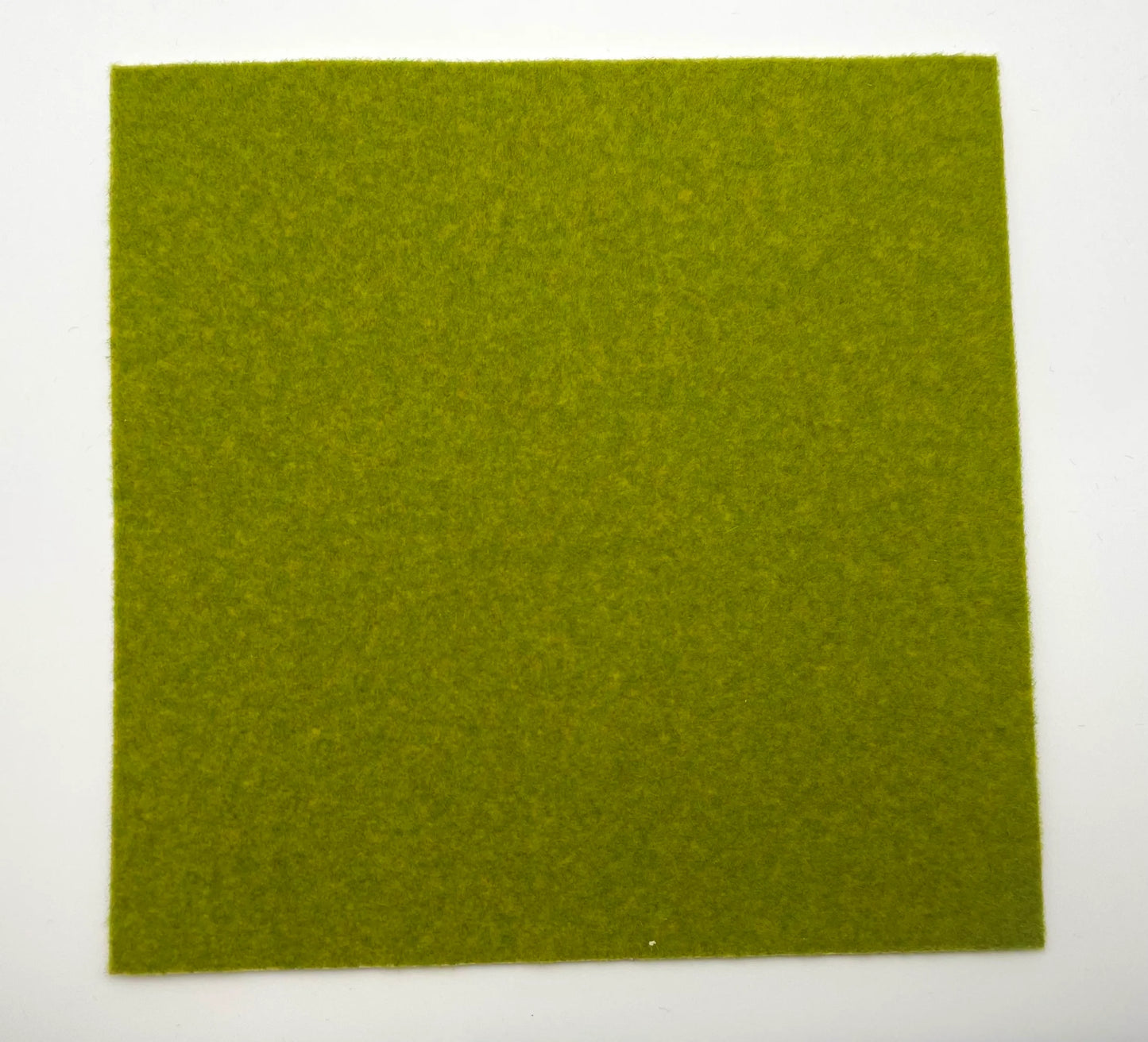 Rock Island Hobby  Warm Summer Green 4 Grass Sheets