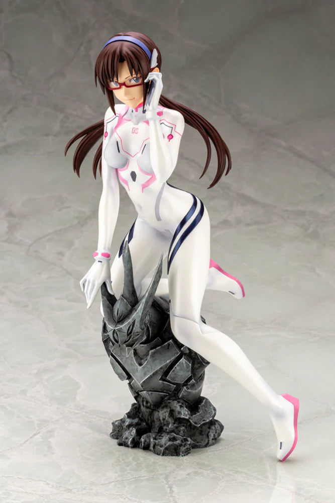 Kotobukiya Mari Makinami Illustrious White Plugsuit Ver. 1/6 Scale Figure