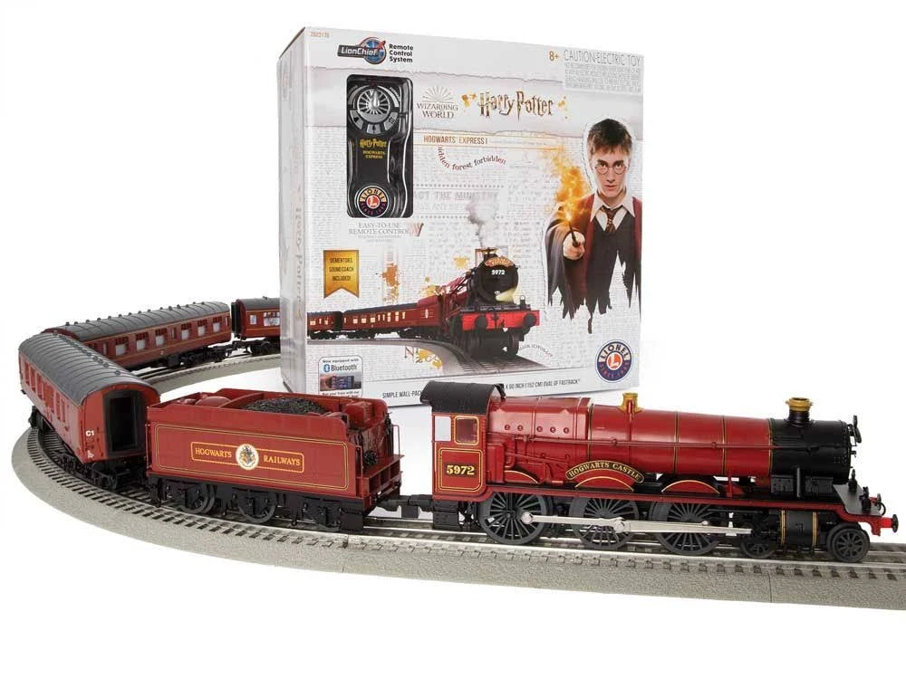 Lionel Hogwarts Express LionChief® Set w/ Bluetooth 5.0 and Dementors Coach